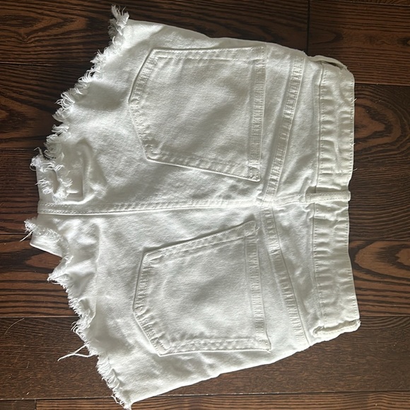 Zara jean shorts - Picture 2 of 2